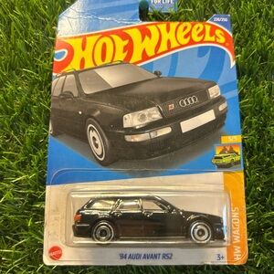 Hot Wheels Black '94 Audi Avant RS2 Toy Car